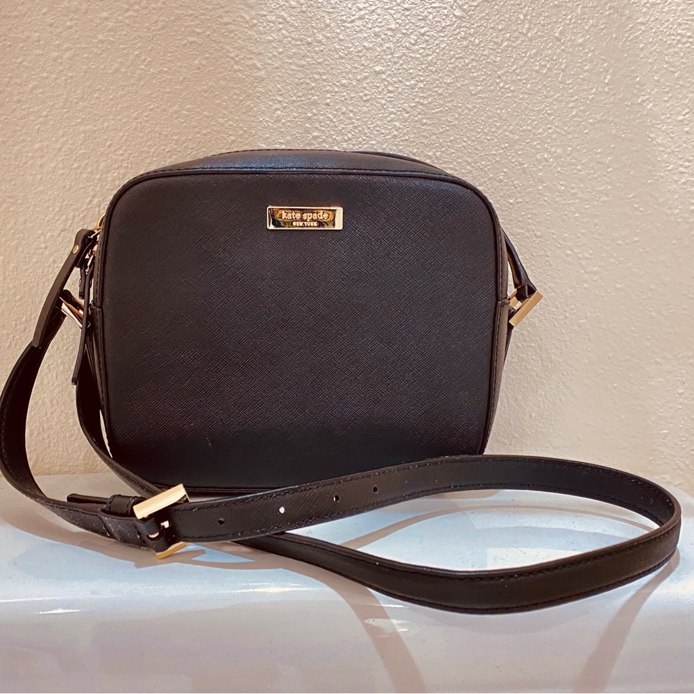 NWOT♠️ Kate Spade Crossbody Camera Bag